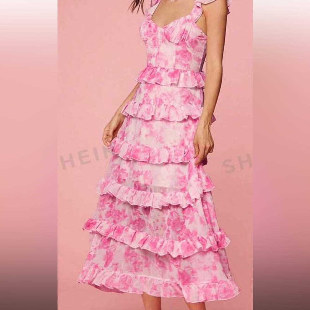 Small pink ruffle floral dress